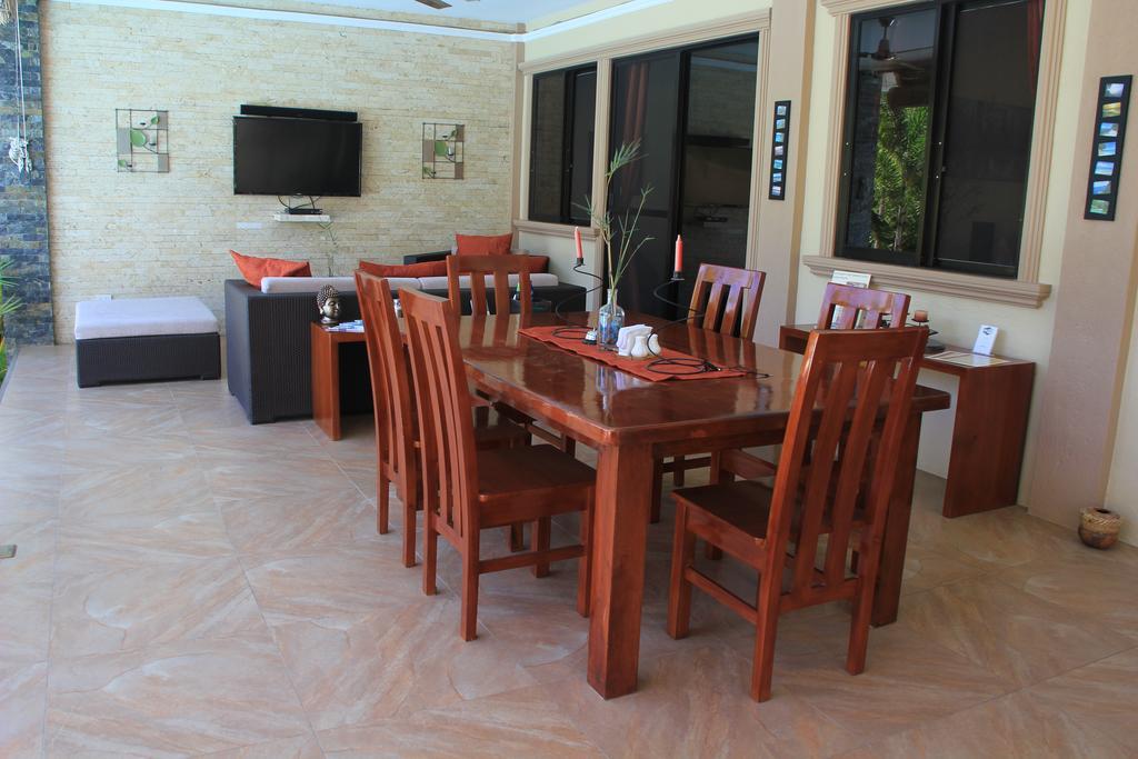 Casa Cataleya Bohol Self-Service Apartments パングラオ エクステリア 写真