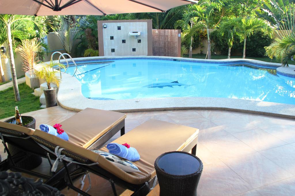 Casa Cataleya Bohol Self-Service Apartments パングラオ エクステリア 写真